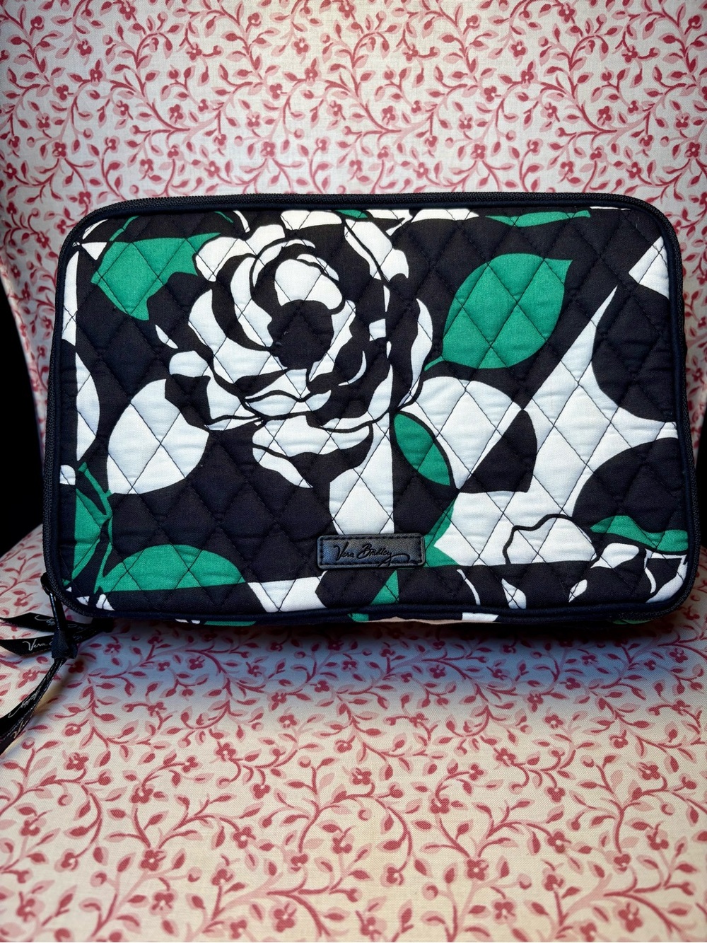 Vera Bradley Large Blush & Brush Imperial Rose Quilted Floral Toiletry Bag
